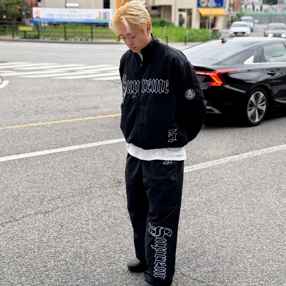 SVPR£M£ Old English Tracksuit Chosen mode