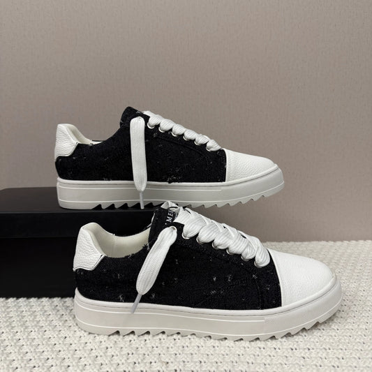 NVM£RlS SNEAKERS
