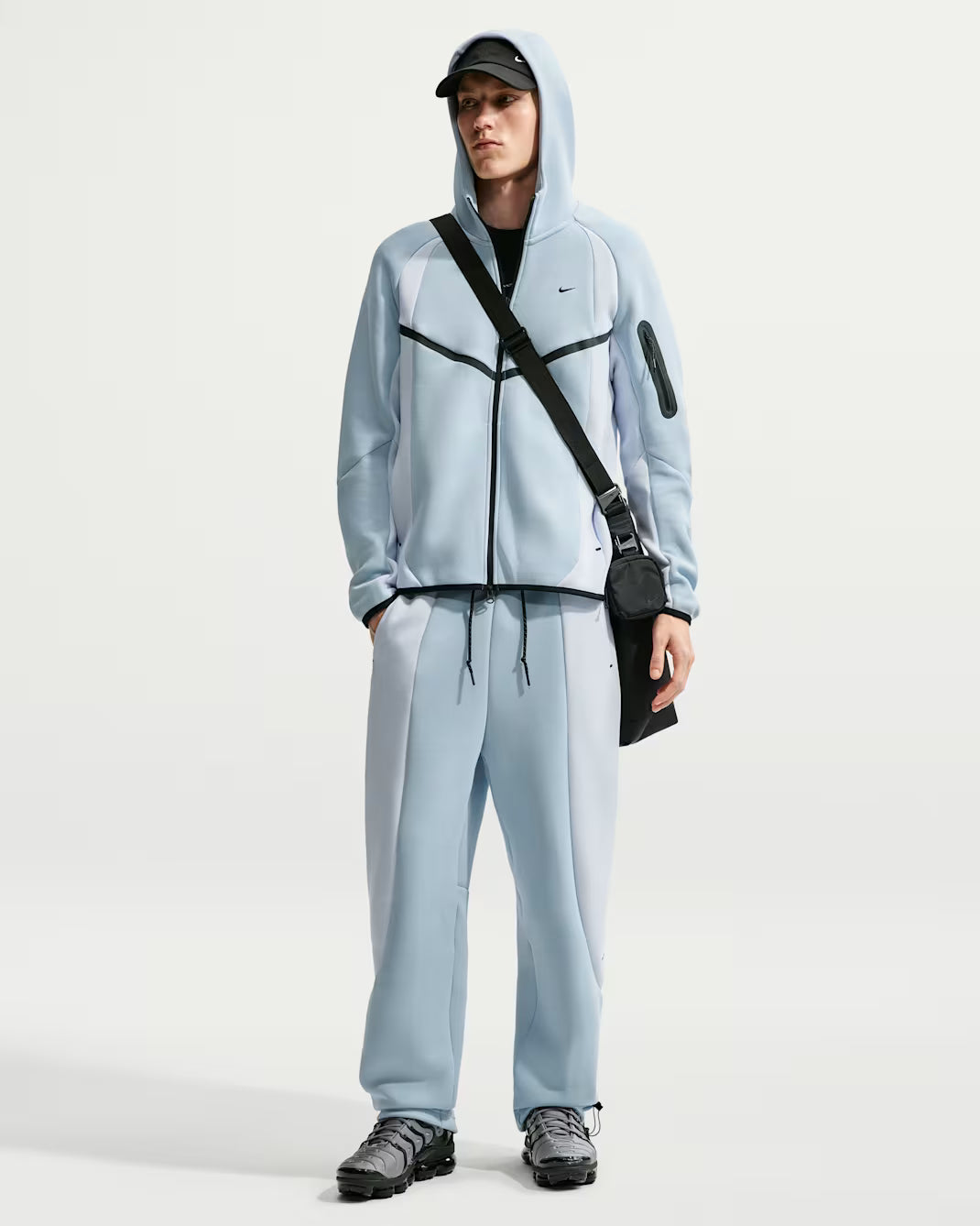 NlK£ tech tracksuit Chosen mode